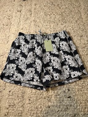 Salty Weekend Black Floral Women’s Pull-On Shorts